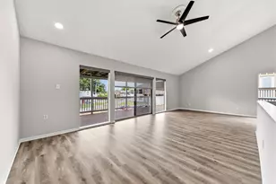 130 April Point Dr N, Conroe, TX 77356 - Photo 20