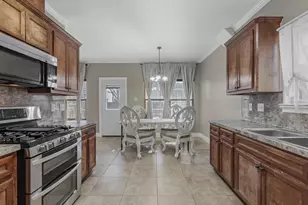 8906 Intervale St, Houston, TX 77075 - Photo 4