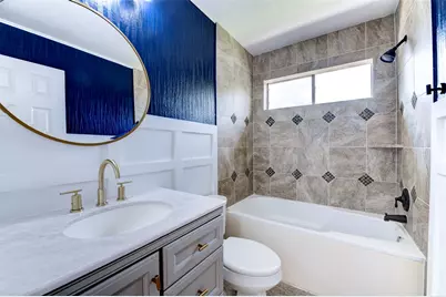 4122 Casa Del Lago Drive, Missouri City, TX 77459 - Photo 12