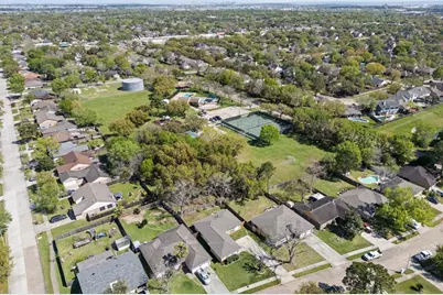 2816 Forest Point Drive, League City, TX 77573 - Photo 36