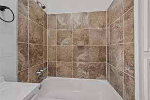 907 W Gray, Houston, TX 77019 - Photo 2