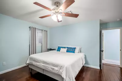 4717 Benning Drive, Houston, TX 77035 - Photo 24