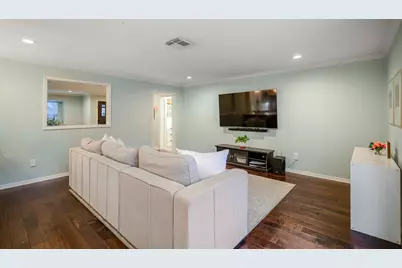 4717 Benning Drive, Houston, TX 77035 - Photo 12