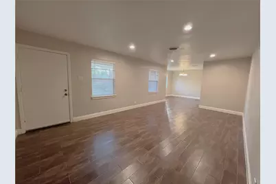 10014 Cedardale Drive, Houston, TX 77055 - Photo 6