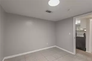 26620 Primrose Ct, Huntsville, TX 77320 - Photo 12