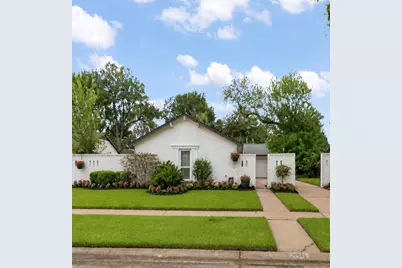 10611 Deerwood Road, Houston, TX 77042 - Photo 2