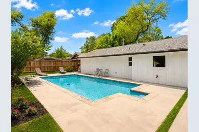 10611 Deerwood Road, Houston, TX 77042 - Photo 30