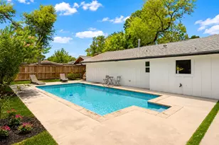 10611 Deerwood Rd, Houston, TX 77042 - Photo 30