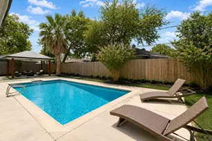 10611 Deerwood Rd, Houston, TX 77042 - Photo 28