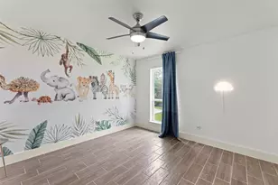10611 Deerwood Rd, Houston, TX 77042 - Photo 14