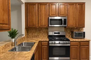 4238 Hambledon Village Dr, Houston, TX 77014 - Photo 8
