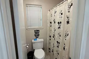 4238 Hambledon Village Dr, Houston, TX 77014 - Photo 22