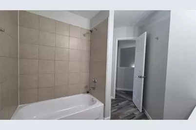 4121 Mallow Street #A/B, Houston, TX 77051 - Photo 18