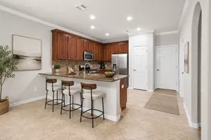 7 Umbria Ln, The Woodlands, TX 77382 - Photo 12