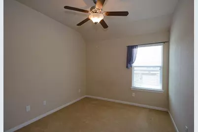 7 Umbria Lane, The Woodlands, TX 77382 - Photo 22