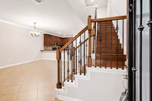 7 Umbria Ln, The Woodlands, TX 77382 - Photo 6