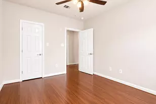 7 Umbria Ln, The Woodlands, TX 77382 - Photo 32