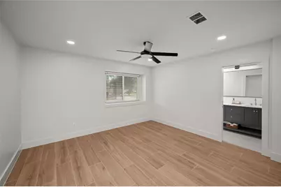 303 Knoll Forest Drive, League City, TX 77573 - Photo 16