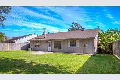 303 Knoll Forest Drive, League City, TX 77573 - Photo 36