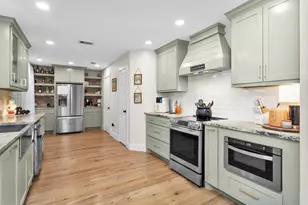 10865 Forest Creek Dr, Willis, TX 77318 - Photo 14