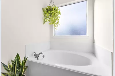 10865 Forest Creek Drive, Willis, TX 77318 - Photo 24