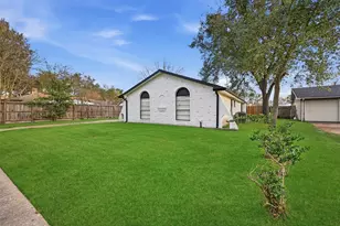 11935 Langdon Ln, Houston, TX 77072 - Photo 4