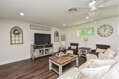 212 S Mattson Street, West Columbia, TX 77486 - Photo 8