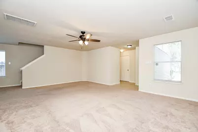 13979 Maximos Dr, Houston, TX 77083 - Photo 8
