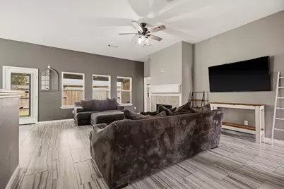 5202 Camarosa Drive, Pasadena, TX 77504 - Photo 4