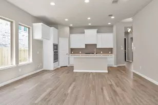 5519 Silk Petal Dr, Rosenberg, TX 77471 - Photo 2