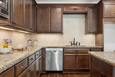 4517 Rose Street, Houston, TX 77007 - Photo 14