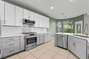 2224 Golden Sails Dr, League City, TX 77573 - Photo 16