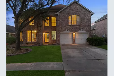 2224 Golden Sails Drive, League City, TX 77573 - Photo 2