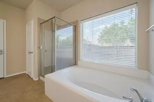 2206 Grand Shore Ct, Pearland, TX 77584 - Photo 20