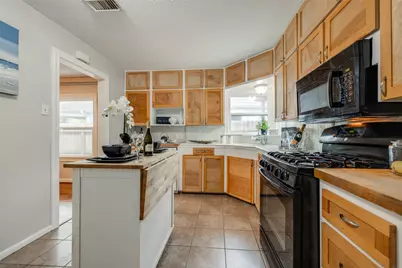 501 W 17th Street, Houston, TX 77008 - Photo 6