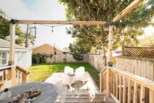 3715 Ave S 1/2, Galveston, TX 77550 - Photo 38