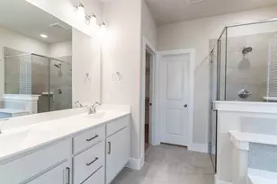 2417 Seaglass Ter Dr, Katy, TX 77493 - Photo 10