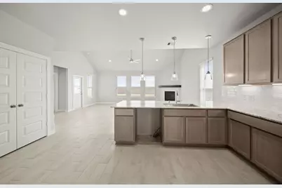 312 East Tranquil Fields Lane, Waller, TX 77484 - Photo 8