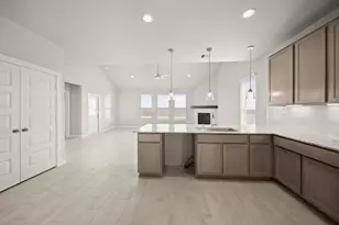 312 E Tranquil Flds Ln, Waller, TX 77484 - Photo 8