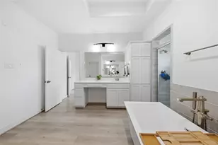 8903 Grovner Pl, Houston, TX 77055 - Photo 18