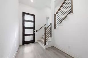 8903 Grovner Pl, Houston, TX 77055 - Photo 4