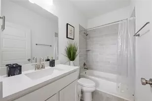 8903 Grovner Pl, Houston, TX 77055 - Photo 26