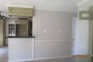 601 N 12th St, La Porte, TX 77571 - Photo 4