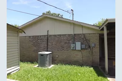 601 N 12th Street, La Porte, TX 77571 - Photo 20