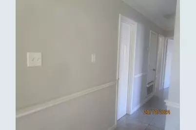 601 N 12th Street, La Porte, TX 77571 - Photo 10