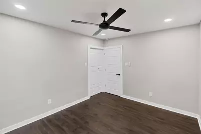 428 Van Molan Street, Houston, TX 77022 - Photo 12