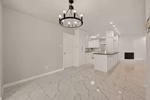 5207 Bent Bough Ln, Houston, TX 77088 - Photo 12