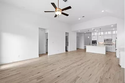 13327 Valley Orchard, Tomball, TX 77375 - Photo 6