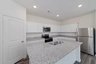 31030 Gayle Prairie Oaks St, Waller, TX 77484 - Photo 16
