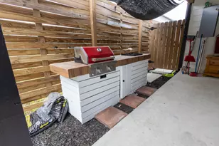 6809 Glass St, Houston, TX 77016 - Photo 8